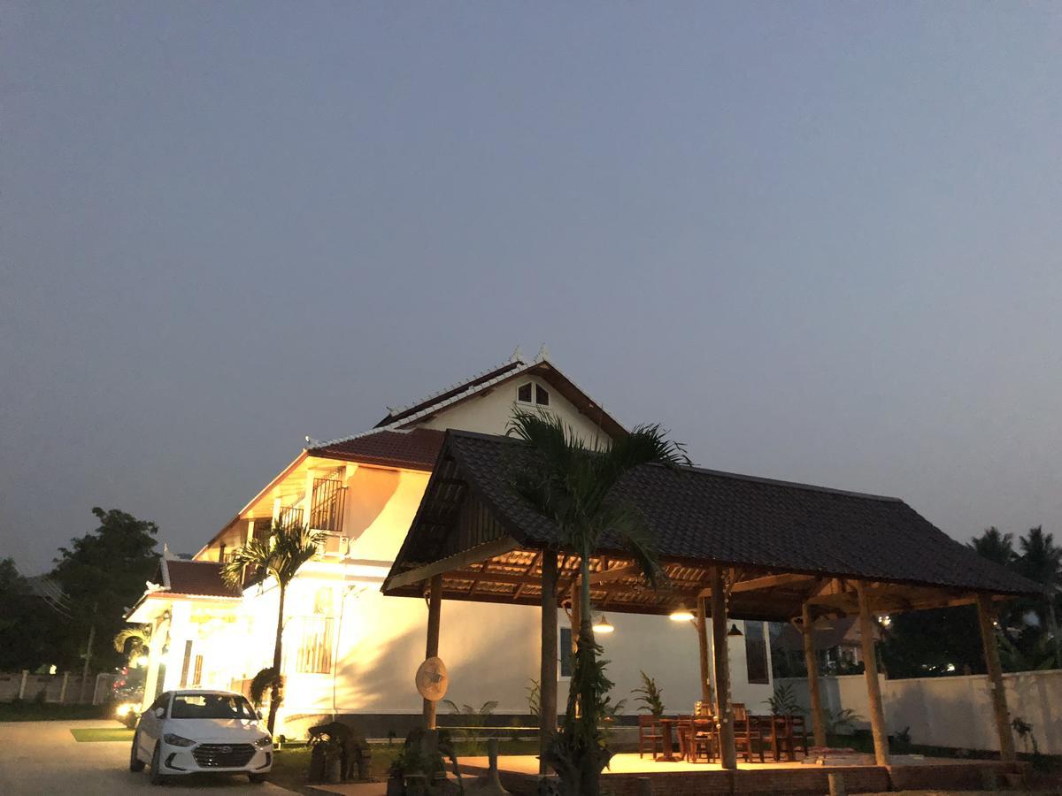 Leego Hotel Луанг Прабанг Екстериор снимка